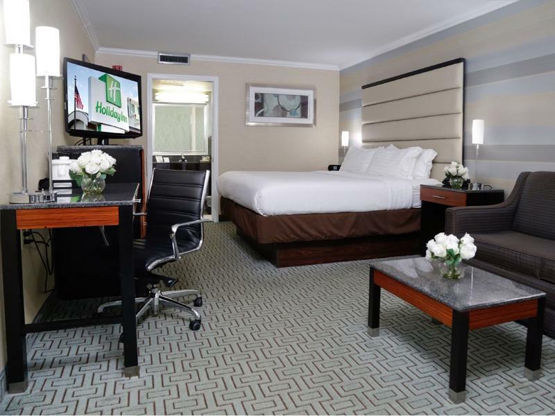 Holiday Inn Plainview-Long Island By Ihg Экстерьер фото