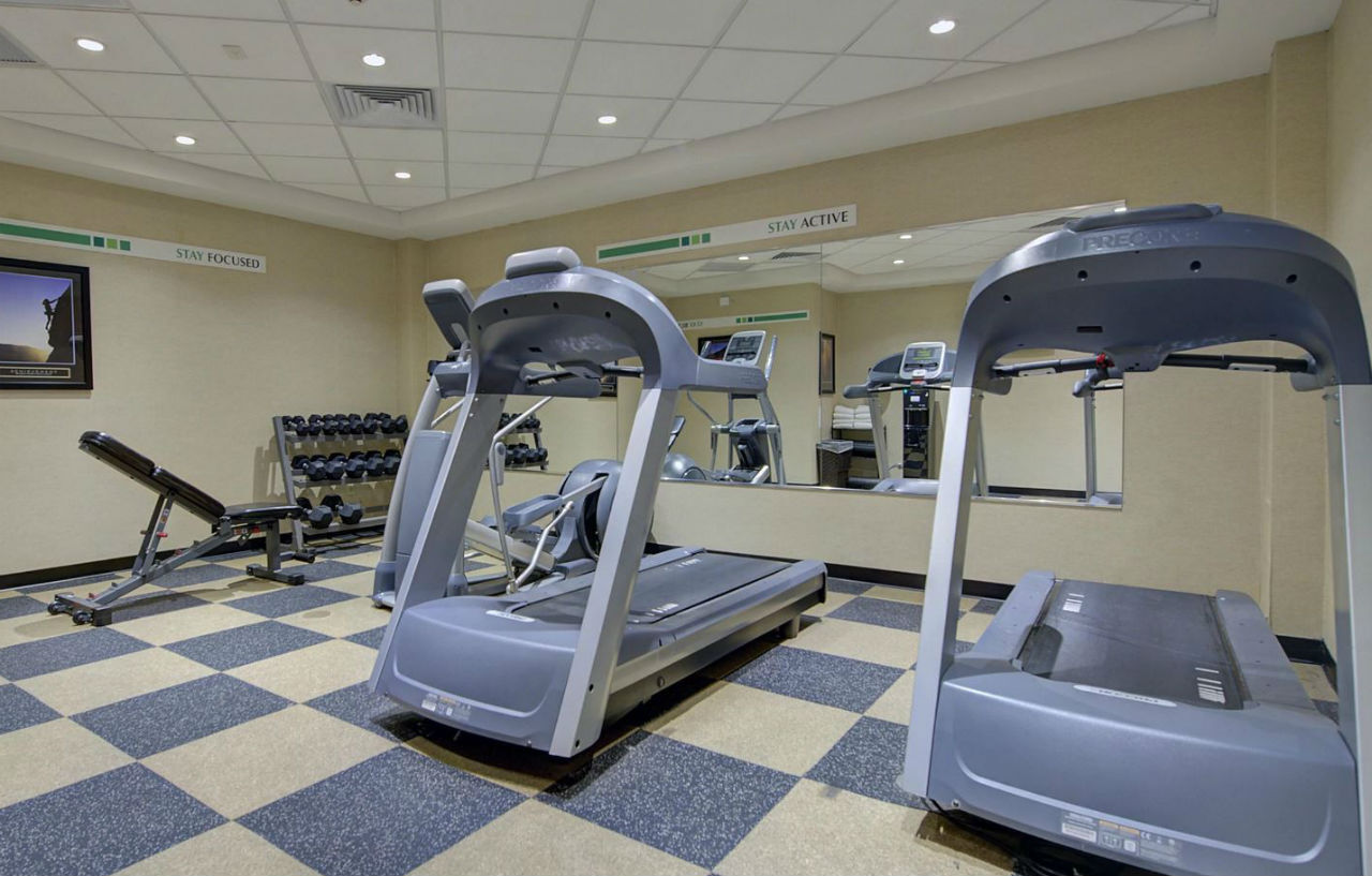 Holiday Inn Plainview-Long Island By Ihg Экстерьер фото